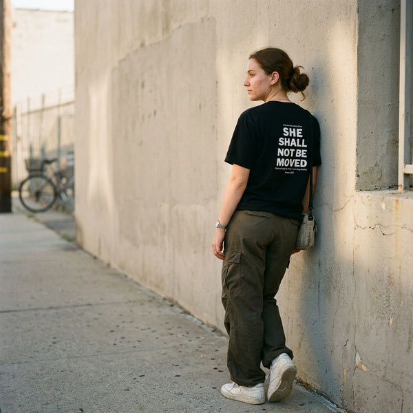 UNSHAKEN - Women